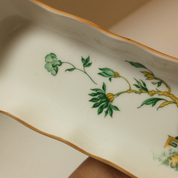 Vintage Floral Jewelry Small pagoda Tray Dish in original box - Picture 4 of 8